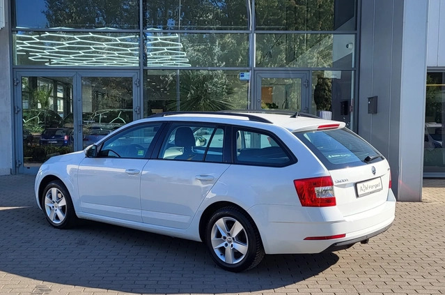 Skoda Octavia cena 62900 przebieg: 167710, rok produkcji 2020 z Nowe Warpno małe 781